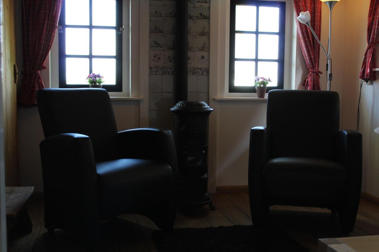 Appartement Het Kleine Huisje Met Bedstee Giethoorn Exteriör bild
